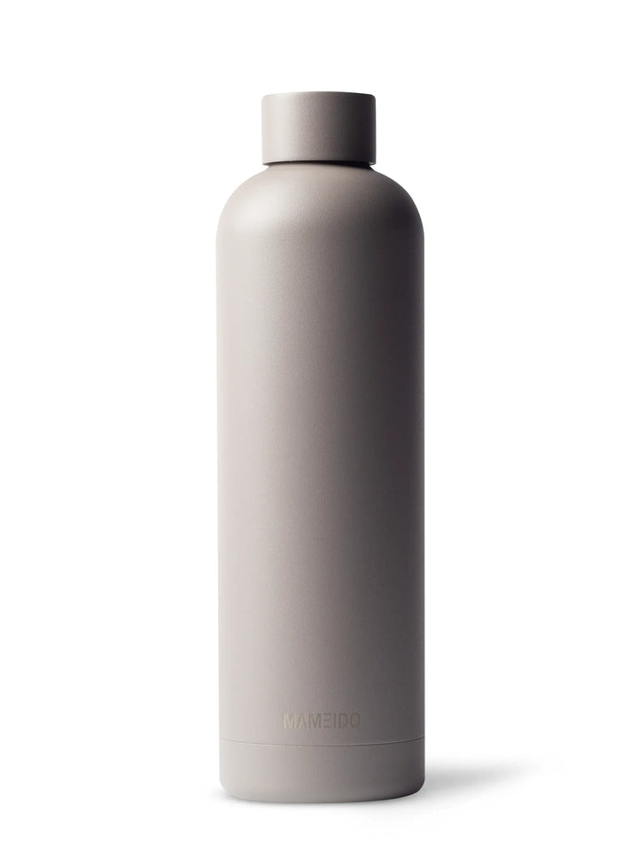 MAMEIDO Thermosflasche 750ml Taupe Grey #farbe_taupe-grey