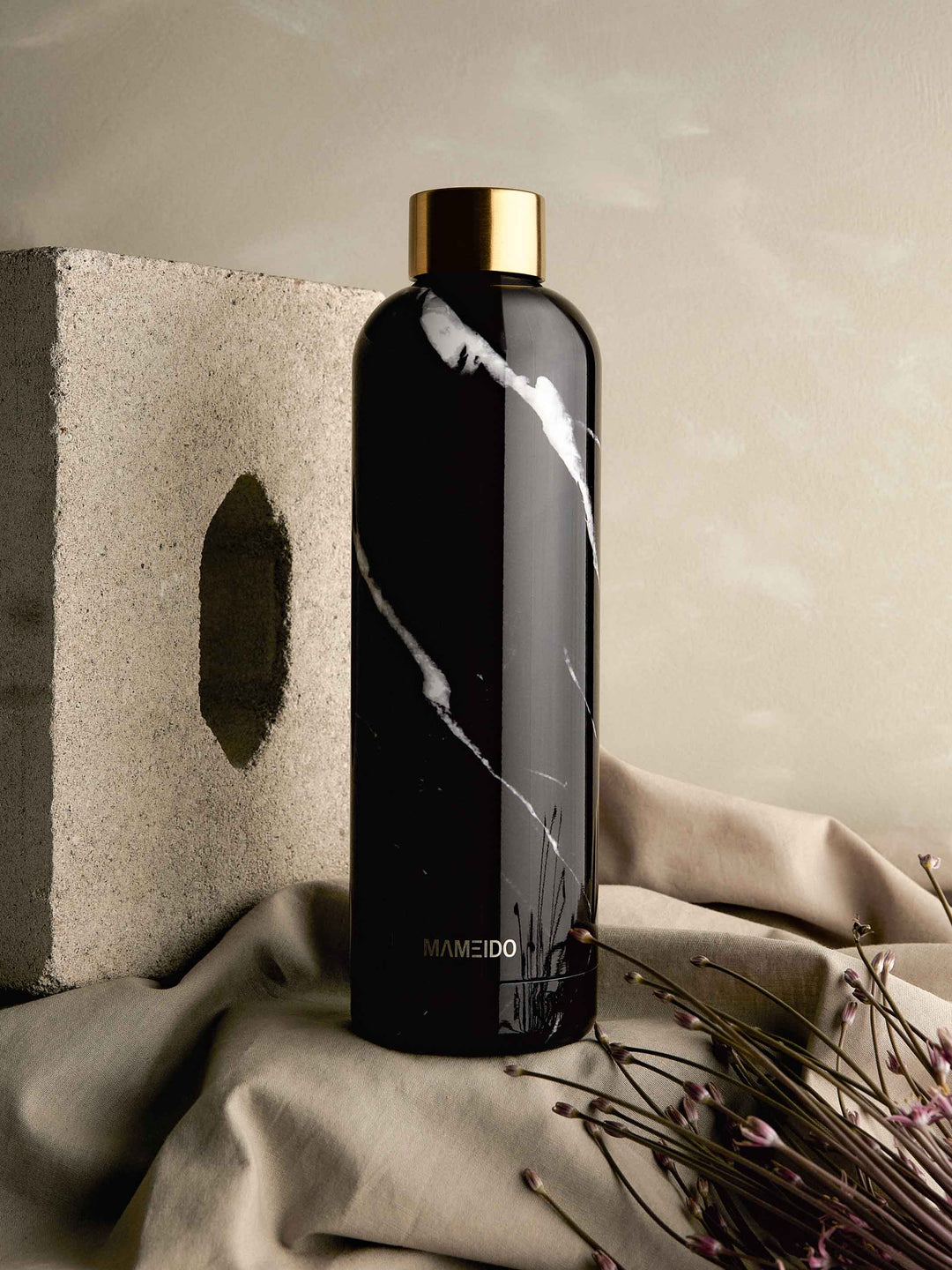 MAMEIDO Thermosflasche Black Marble Gold #farbe_black-marble-gold